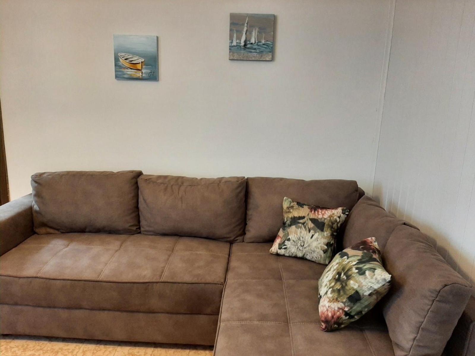 Apartmani Banina Ika Extérieur photo